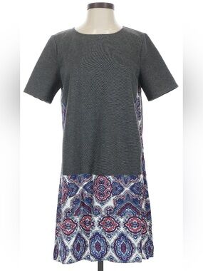 THML Gray & Paisley Shift Dress | Short Sleeve Casual Dress | S
